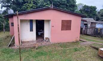 Imagem 3: Casa com 3 quartos e 1 banheiro. Bem localizada