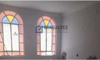 Imagem 3: Sobrado para Aluguel em Nova Petrópolis, SBC - 3 Quartos, 4 Vagas