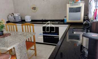 Imagem: Casa à venda, com 2 dormitórios, 1 edícula