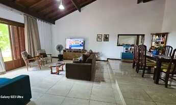 Imagem 6: Casa em Porto Alegre, no bairro Belém Novo, com 3 dormitório(s), e 3 banheiros, à venda