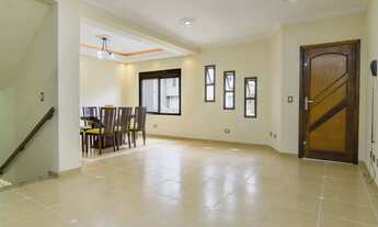 Imagem 5: Casa em condomínio com Elevador e Bosque Privativo no Xaxim O Equilíbrio Perfeito entre C