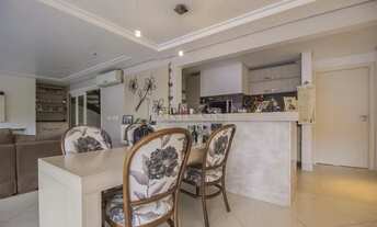 Imagem 4: Casa em Condomínio com 5 suítes e 4 vagas