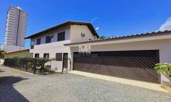 Imagem: Sobrado para venda tem 154 metros quadrados