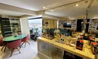 Imagem 3: Belíssimo apartamento com 250m², 4 suítes sendo 1 master, escritório, andar alto, em Petró