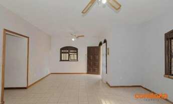 Imagem 2: Casa com 3 dormitórios para alugar, 310 m² por R$ 3.550/mês - Tristeza - Porto Alegre/RS