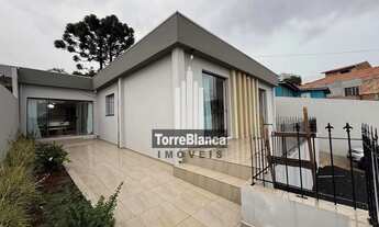 Imagem: Casa com amplo terreno e 3 quartos em Uvaranas