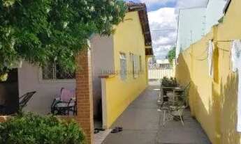 Imagem 2: Casa espaçosa no bairro Jardim Universitário