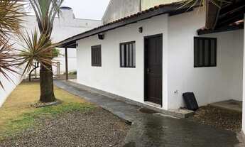 Imagem 3: Casa para Venda em Itajaí, Centro, 3 dormitórios, 1 suíte, 2 banheiros, 2 vagas