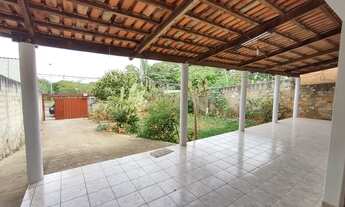 Imagem 3: Casa para venda possui 104 metros quadrados com 3 quartos em Setor Gentil Meireles - Goiân