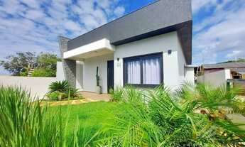 Imagem 2: Casa e Sobrado de 3 dormitórios à Venda - Xangri-lá