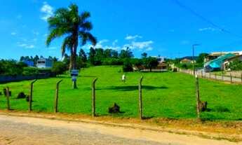 Imagem 2: Casa á venda em Imaruí, terreno com 1 hectare, com vista para a lagoa 