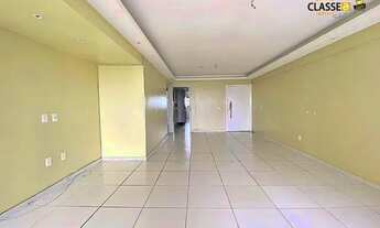 Imagem 6: Apartamento para aluguel e venda possui 147 metros quadrados com 5 quartos