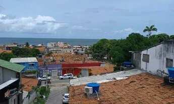Imagem 2: Casa duplex com área de lazer na cobertura e vista para o mar , ao lado da ladeira da sé