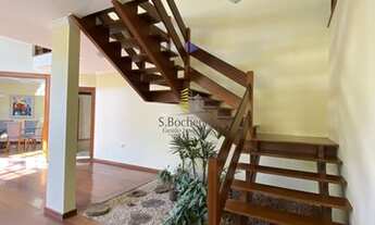 Imagem 5: Casa de condomínio bem localizada em Alphaville 4 suítes