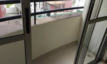 Imagem 4: Apartamento para venda possui 75 metros quadrados com 3 quartos em Cabral - Curitiba - PR