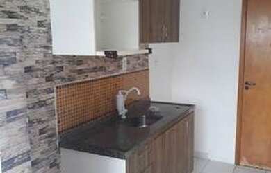 Imagem 5: Apartamento para aluguel possui 79 metros quadrados com 3 quartos em Espinheiro - Recife