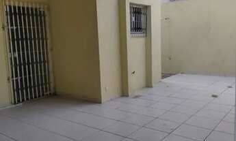 Imagem 2: Casa em Jardim Turu, três quartos