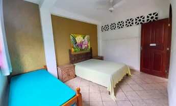 Imagem 7: Casa Temporada na Praia do Morro Churrasqueira 3 Vagas Garagem Internet