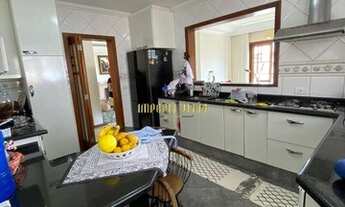 Imagem 5: Casa de alto padrão com 5 dormitórios para locação no condomínio de luxo Arujá 5