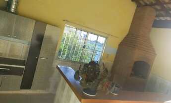 Imagem: Alugo casa para festas e eventos com Churrasqueira