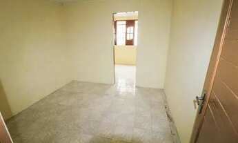 Imagem 4: Casa para venda possui 100 metros quadrados com 2 quartos em São Gonçalo - Salvador - BA