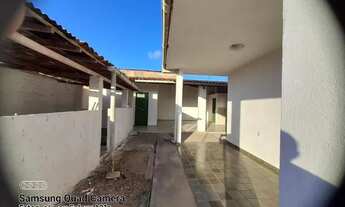 Imagem 2: Térrea para venda possui 180 metros quadrados com 3 quartos em Tabuleiro do Martins - Mace