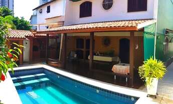 Imagem 2: Casa de 300 metros quadrados no bairro Barra da Tijuca com 3 quartos