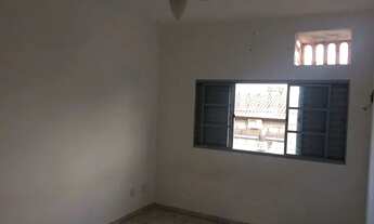 Imagem 7: Apartamento para aluguel e venda possui 200 metros quadrados com 4 quartos