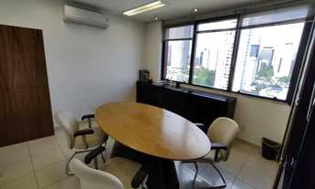 Imagem 5: Conjunto comercial para locação em Pinheiros. Sala com 129 m² e mobiliada, completíssima