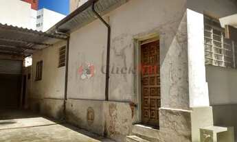 Imagem 5: Casa térrea à venda no centro de São Bernardo, com 590 m2 de área de terreno, 393 m2 de ár