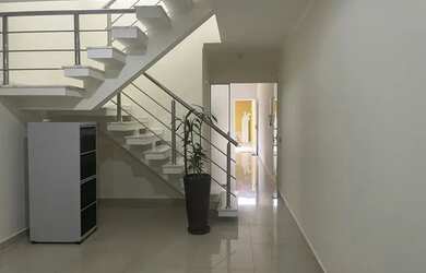 Imagem 3: Jd. Das Industrias- Sobrado de 150 m2 com 3 quartos (suite), 2 vagas garagem