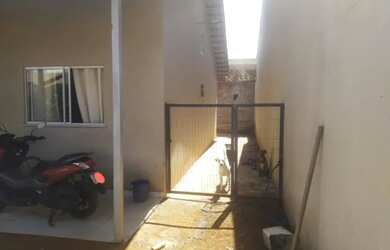 Imagem 2: Vendo/troco ágio em carro- casa em quedas do Descoberto Águas Lindas