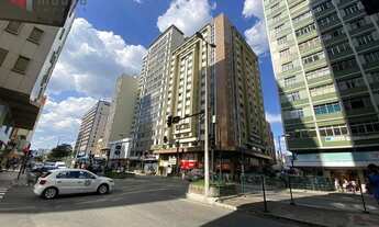 Imagem 2: Apartamento com 1 dormitório para alugar, 45 m² por R$ 1.006,84/mês - Centro - Juiz de For
