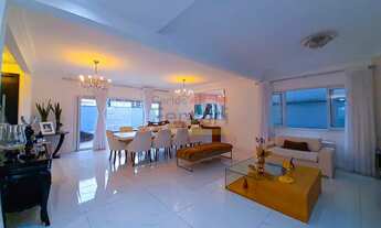 Imagem 6: Maravilhoso e impecável sobrado alto padrão, 3 suites, 1 master, hidro e closet, visite ho