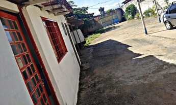 Imagem: Alugo Kitnet-Água/luz incluso Taguatinga