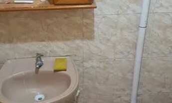 Imagem 2: Alugo casa sala, quarto. cozinha e banheiro no segundo piso