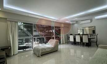 Imagem 13: Apartamento para venda com 136 metros quadrados com 3 quartos em Lagoa - Rio de Janeiro