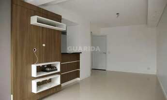 Imagem 3: Apartamento com 2 dormitórios sendo 1 suíte para alugar no bairro Petrópolis, com VAGA E C