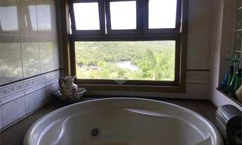 Imagem 6: Casa no refúgio da Serra dentro do Alpes da Cantareira com vista dos sonhos