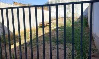 Imagem 4: Casa para Locação em Bauru, Parque Santa Edwiges, 1 dormitório, 1 banheiro, 3 vagas