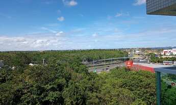 Imagem 3: Apartamento 2/4 com Dependência em Alphaville I - Salvador - BA