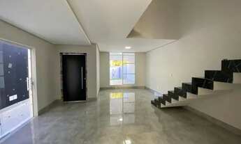 Imagem 6: CM Casa no Bairro Ibituruna - Otimo Espaço externo