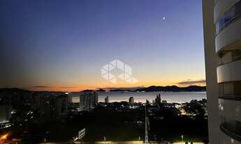 Imagem 3: Apartamento para venda possui 70 metros quadrados com 2 quartos em Capoeiras - Florianópol