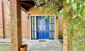 Imagem 4: Residência de Luxo em Cotia-SP: 5 Quartos, 5 Suítes, 3 Salas, 6 Banheiros, 6 Vagas - Condo