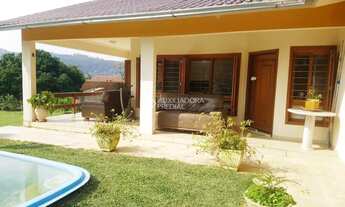 Imagem: Sítio Encantador à Venda Um Refúgio