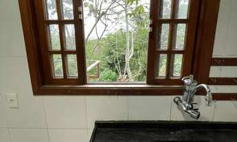 Imagem 4: Chalé de Madeira com 2 quartos - Seropédica (proximo a Rural), quintal de frutiferas 240m2