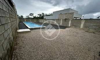 Imagem: Terreno com piscina a venda! Localizado