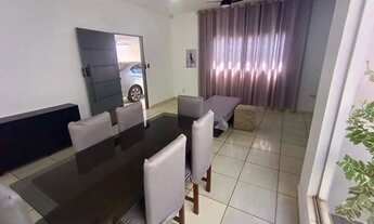 Imagem 3: Casa dos Seus Sonhos em Santa Cruz 2, Cuiabá! 4 Quartos, 2 Suítes, 3 Salas, 4 Vagas de Gar