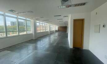 Imagem 3: Imóvel para aluguel possui 350 metros quadrados em Barra da Tijuca - Rio de Janeiro - RJ