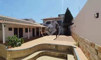 Imagem: Sobrado 5 Quartos no Setor Marechal Rondon